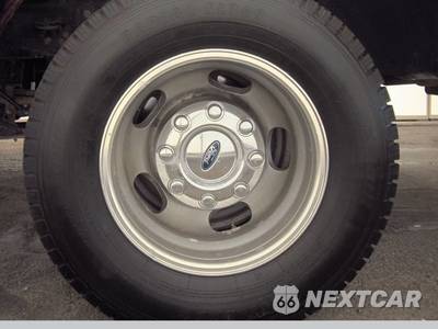 2022 Ford Super Duty F-350 Lariat Crew Cab Long Bed DRW - zdjęcie 12 z 33 - miniatura