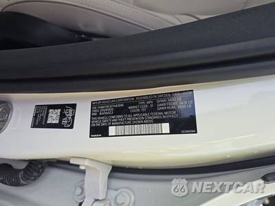 2026 Volvo XC60 B5 Plus - zdjęcie 14 z 33 - miniatura