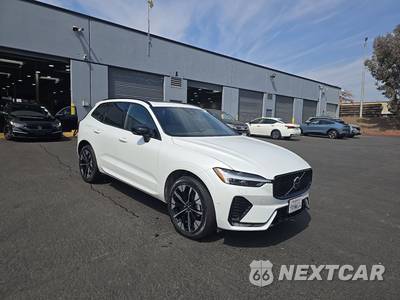 2026 Volvo XC60 B5 Plus - zdjęcie 3 z 33 - miniatura