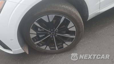 2026 Volvo XC60 B5 Plus - zdjęcie 29 z 33 - miniatura