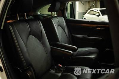 2023 Toyota Highlander Platinum - zdjęcie 13 z 31 - miniatura