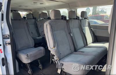 2019 Ford Transit 350 Passenger Van XLT w/RH Sliding Door Low Roof 147.6" WB - zdjęcie 13 z 30 - miniatura