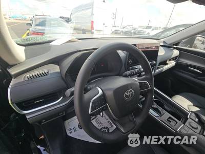 2026 Toyota Grand Highlander XLE - zdjęcie 11 z 18 - miniatura