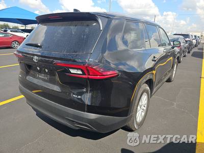 2026 Toyota Grand Highlander XLE - zdjęcie 4 z 18 - miniatura