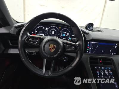 2022 Porsche Taycan 4S - zdjęcie 10 z 28 - miniatura