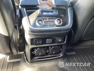 2020 Lincoln Navigator Reserve - zdjęcie 20 z 32 - miniatura