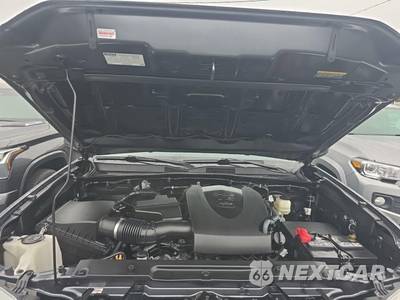 2021 Toyota Tacoma SR Crew Cab Medium Bed - zdjęcie 18 z 23 - miniatura