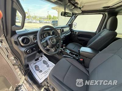 2023 Jeep Wrangler Sport S - zdjęcie 18 z 42 - miniatura