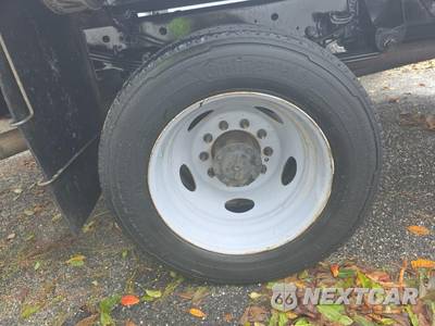 2020 Ford Super Duty F-550 Cab Chassis XL Regular Cab DRW - zdjęcie 10 z 22 - miniatura