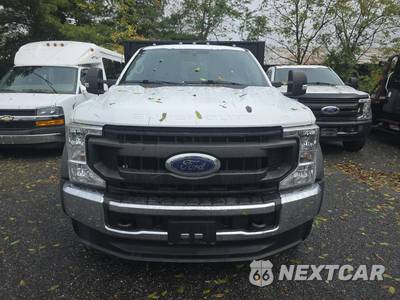 2020 Ford Super Duty F-550 Cab Chassis XL Regular Cab DRW - zdjęcie 2 z 22 - miniatura
