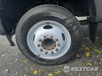 2020 Ford Super Duty F-550 Cab Chassis XL Regular Cab DRW - zdjęcie 8 z 22 - miniatura