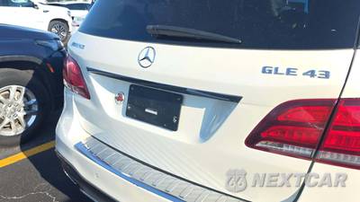 2018 Mercedes-Benz AMG GLE 43 4MATIC - zdjęcie 29 z 37 - miniatura