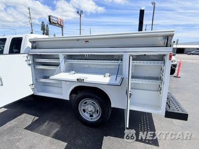 2014 Ford Super Duty F-350 Cab Chassis XL Extended Cab w/Rear Doors - zdjęcie 10 z 23 - miniatura