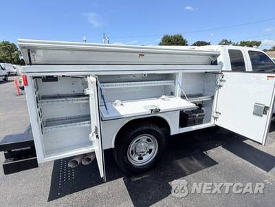 2014 Ford Super Duty F-350 Cab Chassis XL Extended Cab w/Rear Doors - zdjęcie 11 z 23 - miniatura