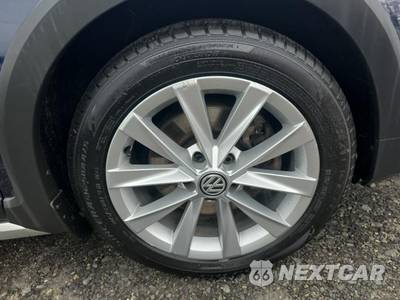 2017 Volkswagen Golf Alltrack SE Wagon - zdjęcie 9 z 24 - miniatura