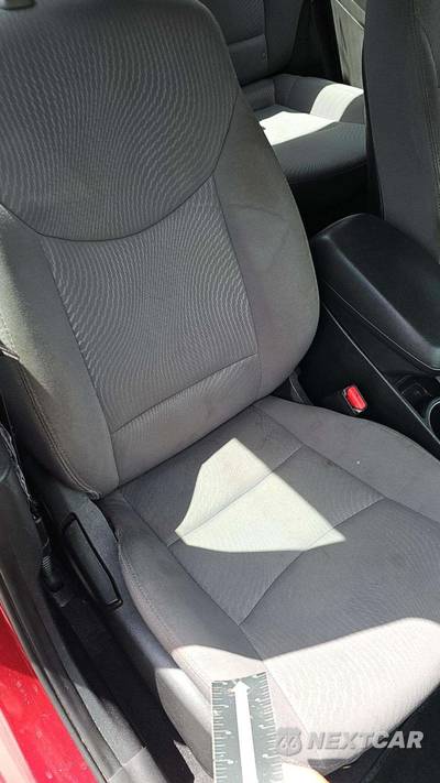 2015 Hyundai Elantra SE Sedan - zdjęcie 22 z 38 - miniatura