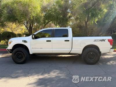 2018 Nissan TITAN XD PRO-4X Crew Cab Medium Bed
