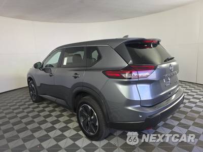 2024 Nissan Rogue SV - zdjęcie 6 z 17 - miniatura
