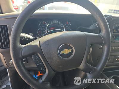 2025 Chevrolet Express 2500 Cargo Van 1WT 135.0" WB - zdjęcie 10 z 34 - miniatura