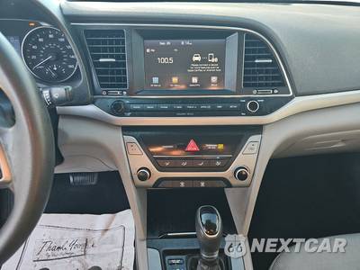 2017 Hyundai Elantra SE Sedan - zdjęcie 11 z 28 - miniatura