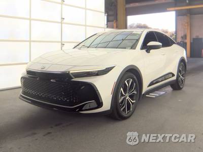 2023 Toyota Crown XLE - zdjęcie 1 z 27 - miniatura
