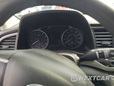 2018 Hyundai Elantra SE Sedan - zdjęcie 18 z 24 - miniatura