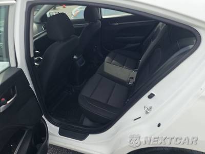2018 Hyundai Elantra SE Sedan - zdjęcie 19 z 24 - miniatura