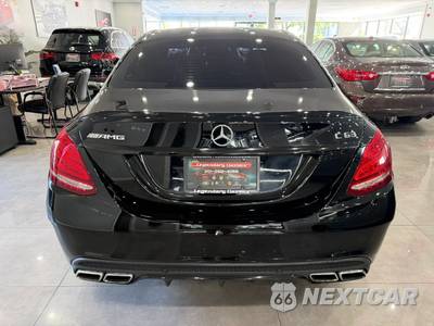 2017 Mercedes-Benz AMG C 63 Sedan - zdjęcie 4 z 30 - miniatura