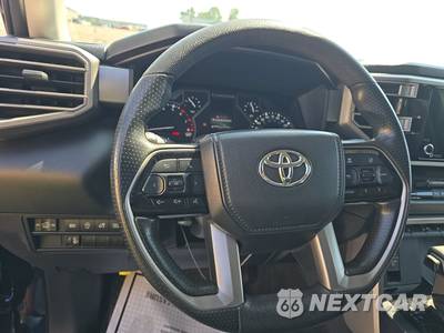 2023 Toyota Tundra SR5 Crew Cab Short Bed - zdjęcie 10 z 39 - miniatura