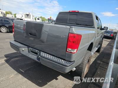 2004 Nissan TITAN LE Crew Cab Short Bed - zdjęcie 4 z 50 - miniatura