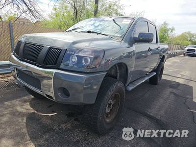 2004 Nissan TITAN LE Crew Cab Short Bed