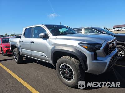 2025 Toyota Tacoma TRD Off-Road Crew Cab Medium Bed - zdjęcie 3 z 31 - miniatura