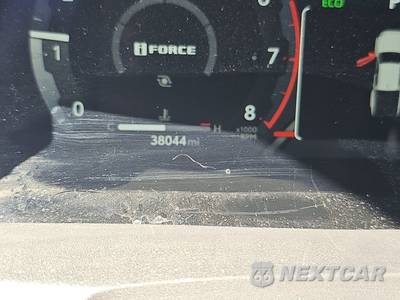 2025 Toyota Tacoma TRD Off-Road Crew Cab Medium Bed - zdjęcie 12 z 28 - miniatura