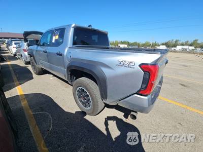 2025 Toyota Tacoma TRD Off-Road Crew Cab Medium Bed - zdjęcie 6 z 28 - miniatura
