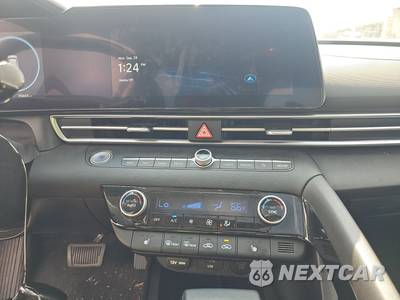 2025 Hyundai Elantra SEL Convenience - zdjęcie 11 z 23 - miniatura