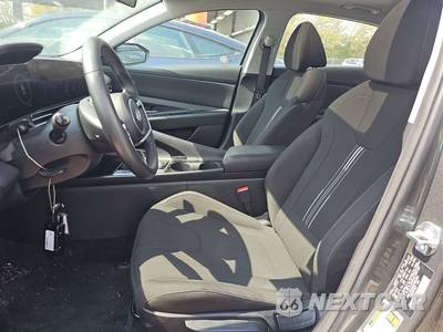 2025 Hyundai Elantra SEL Convenience - zdjęcie 7 z 23 - miniatura