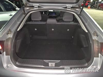 2024 Toyota Prius LE - zdjęcie 16 z 42 - miniatura