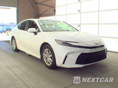 2025 Toyota Camry LE - zdjęcie 3 z 30 - miniatura
