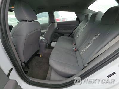 2021 Hyundai Elantra SEL - zdjęcie 13 z 35 - miniatura