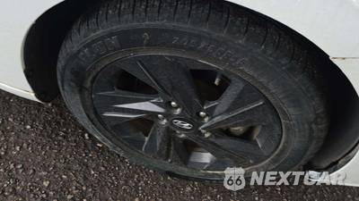 2021 Hyundai Elantra SEL - zdjęcie 33 z 35 - miniatura