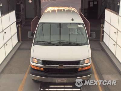 2025 Chevrolet Express 3500 Passenger Van LT 1LT 155.1" WB - zdjęcie 2 z 30 - miniatura
