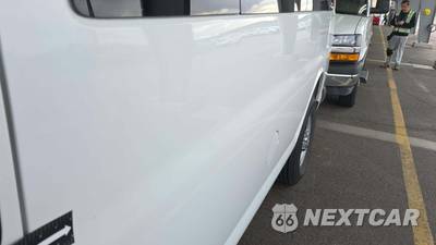 2025 Chevrolet Express 3500 Passenger Van LT 1LT 155.1" WB - zdjęcie 29 z 30 - miniatura