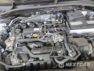 2026 Toyota Corolla Cross LE - zdjęcie 15 z 22 - miniatura
