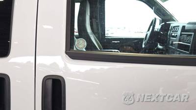 2025 Chevrolet Express 3500 Passenger Van LT 1LT 155.1" WB - zdjęcie 22 z 33 - miniatura