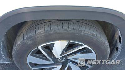 2025 Volkswagen Atlas 2.0T SE w/Technology - zdjęcie 26 z 27 - miniatura