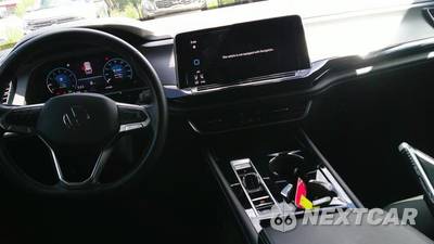 2025 Volkswagen Atlas Cross Sport 2.0T SE w/Technology - zdjęcie 15 z 26 - miniatura