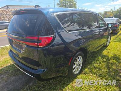 2025 Chrysler Pacifica Select 121.6" WB - zdjęcie 2 z 10 - miniatura