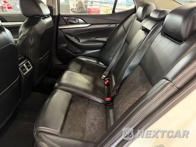 2017 Nissan Maxima SR - zdjęcie 11 z 34 - miniatura