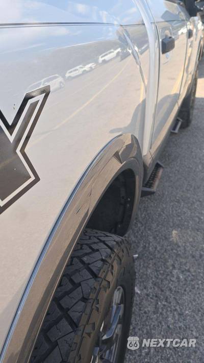 2018 Nissan TITAN PRO-4X Crew Cab Short Bed - zdjęcie 26 z 40 - miniatura