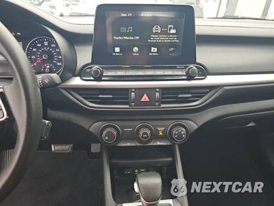 2021 Kia Forte LXS - zdjęcie 11 z 27 - miniatura